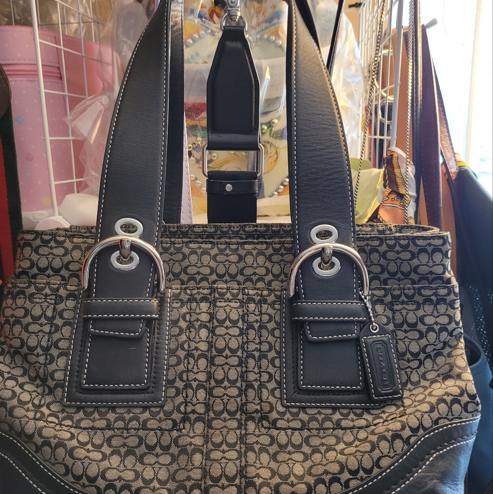Coach ladies handbag